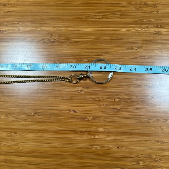 Gold Pendant Magnifying Necklace/ Monocle with case - Picture 3 of 4